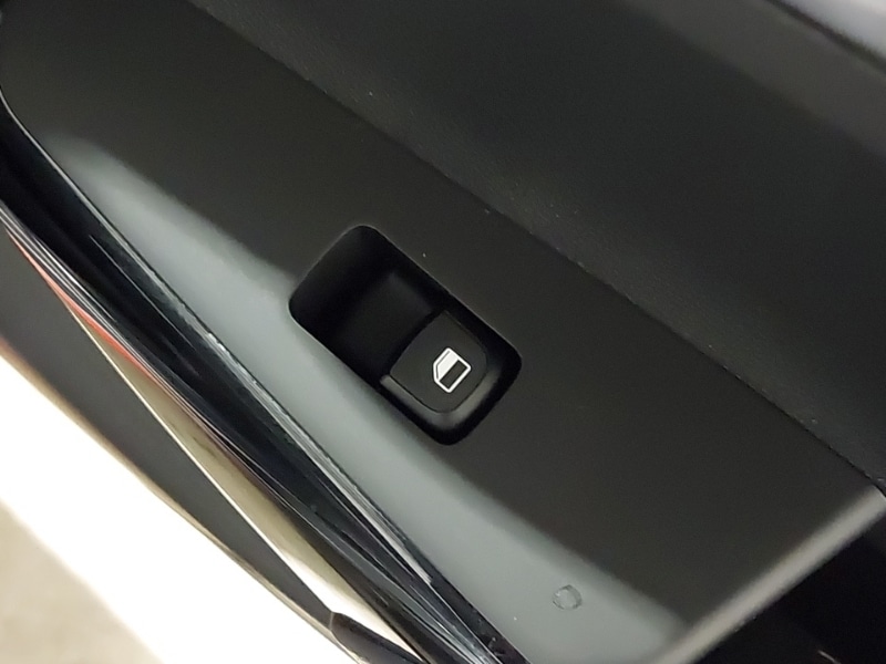 Used Kia Picanto 2023 for sale - 76543684: Photo 15