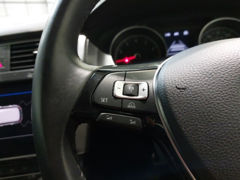 Used Volkswagen Golf 2018 for sale - 76059077: Photo 16