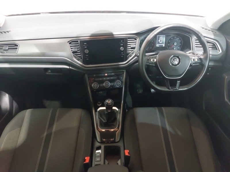 Used Volkswagen T-Roc 2018 for sale - 78023619: Photo 2