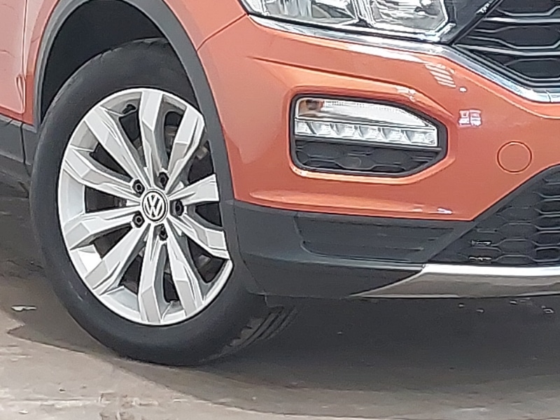 Used Volkswagen T-Roc 2018 for sale - 78023619: Photo 9