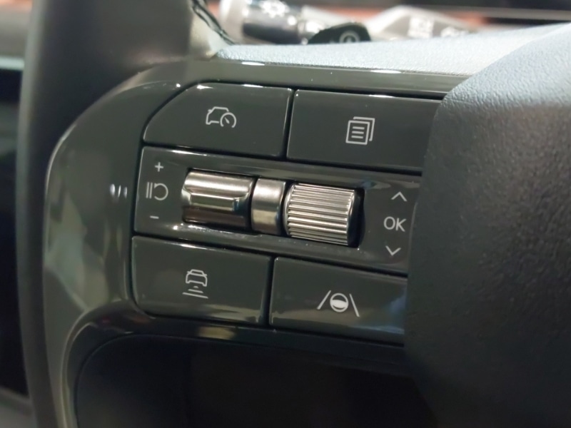 Used Kia EV9 2025 for sale - 77062451: Photo 12