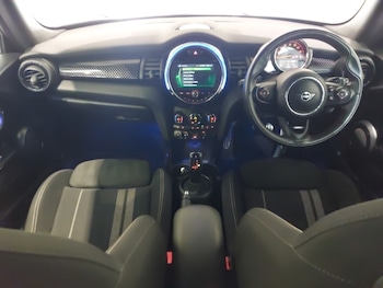 Used MINI Cooper 2019 for sale - 78595551: Photo