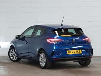 Used Renault Clio 2024 for sale - 74683737: Photo
