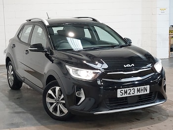 Used Kia Stonic 2023 for sale - 75976701: Photo