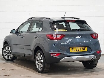 Used Kia Stonic 2023 for sale - 77466912: Photo