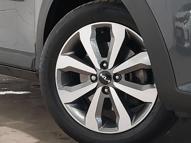 Used Kia Stonic 2023 for sale - 77466912: Photo 9