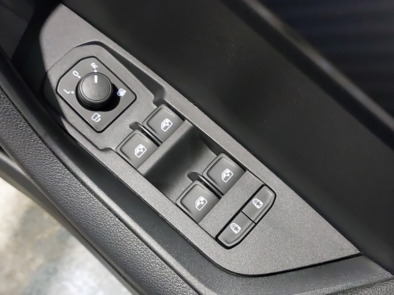 Used Skoda Karoq 2024 for sale - 76325819: Photo 14