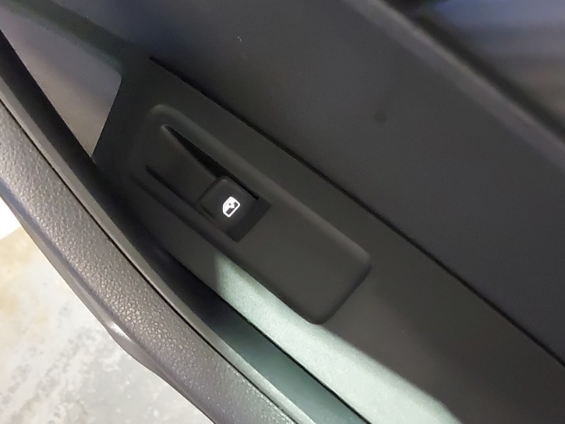 Used Skoda Karoq 2024 for sale - 76325819: Photo 15