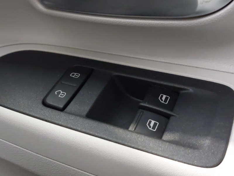 Used Volkswagen up! 2023 for sale - 76602511: Photo 15