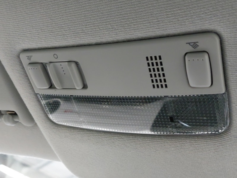 Used Volkswagen up! 2023 for sale - 76602511: Photo 17