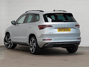 Used Skoda Karoq 2024 for sale - 76053147: Photo