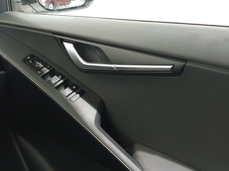 Used Kia Niro 2024 for sale - 76560514: Photo 10