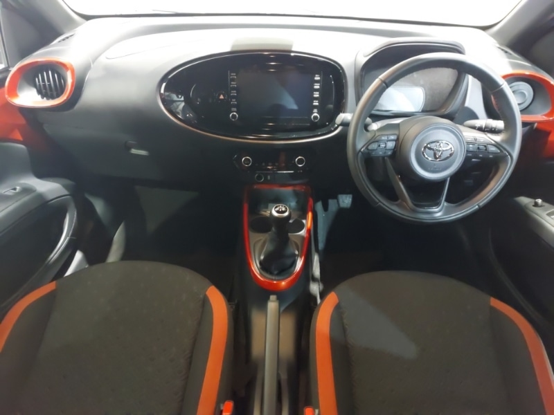 Used Toyota Aygo X 2023 for sale - 76964203: Photo 2