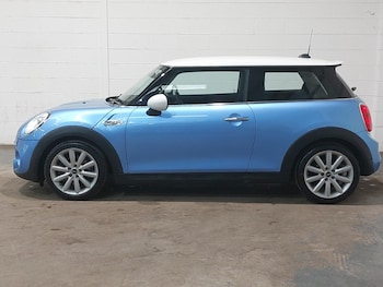 Used MINI Hatch 2017 for sale - 78675209: Photo