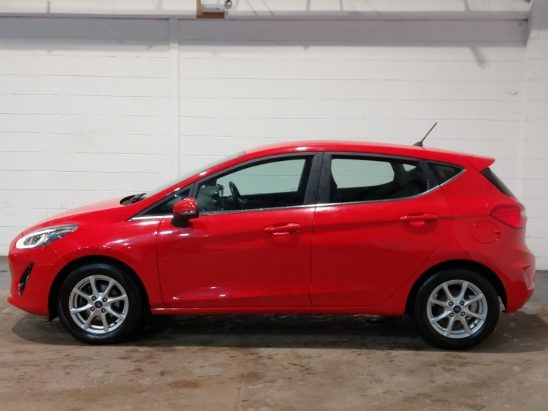 Used Ford Fiesta 2017 for sale - 77644875: Photo 4