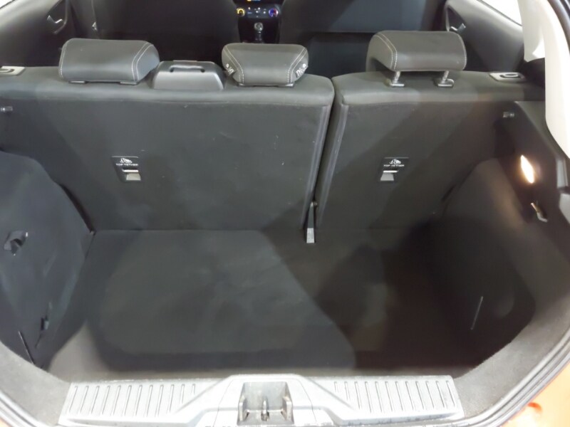 Used Ford Fiesta 2017 for sale - 77644875: Photo 8