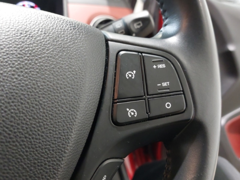 Used Hyundai i10 2017 for sale - 76354798: Photo 13