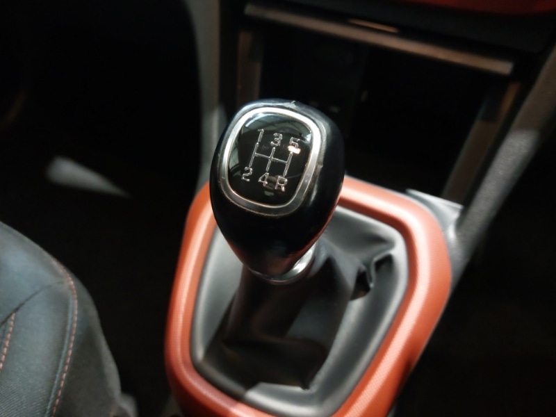 Used Hyundai i10 2017 for sale - 76354798: Photo 19