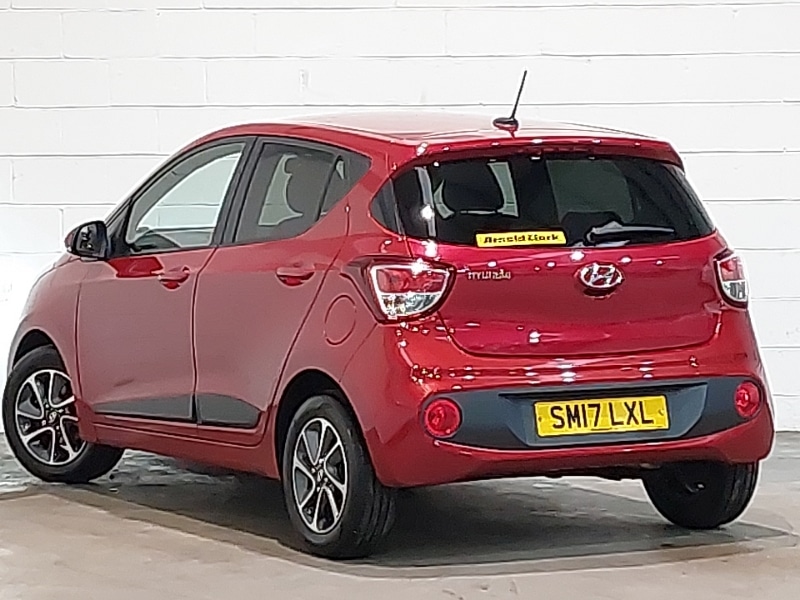 Used Hyundai i10 2017 for sale - 76354798: Photo 3