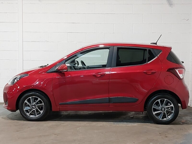 Used Hyundai i10 2017 for sale - 76354798: Photo 4