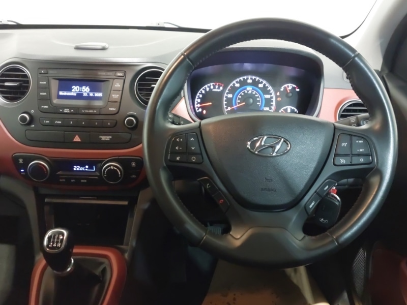 Used Hyundai i10 2017 for sale - 76354798: Photo 7