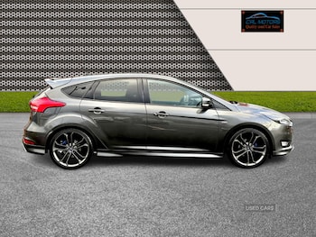 Used Ford Focus 2017 for sale - 76927287: Photo