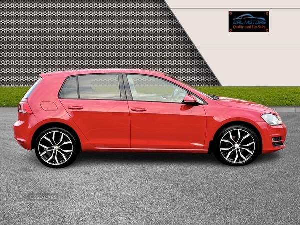Used Volkswagen Golf 2014 for sale - 77082204: Photo 2