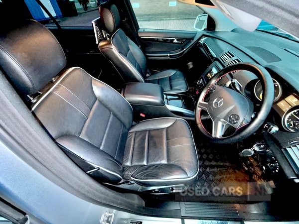 Used Mercedes-Benz R Class 2012 for sale - 78008223: Photo 8