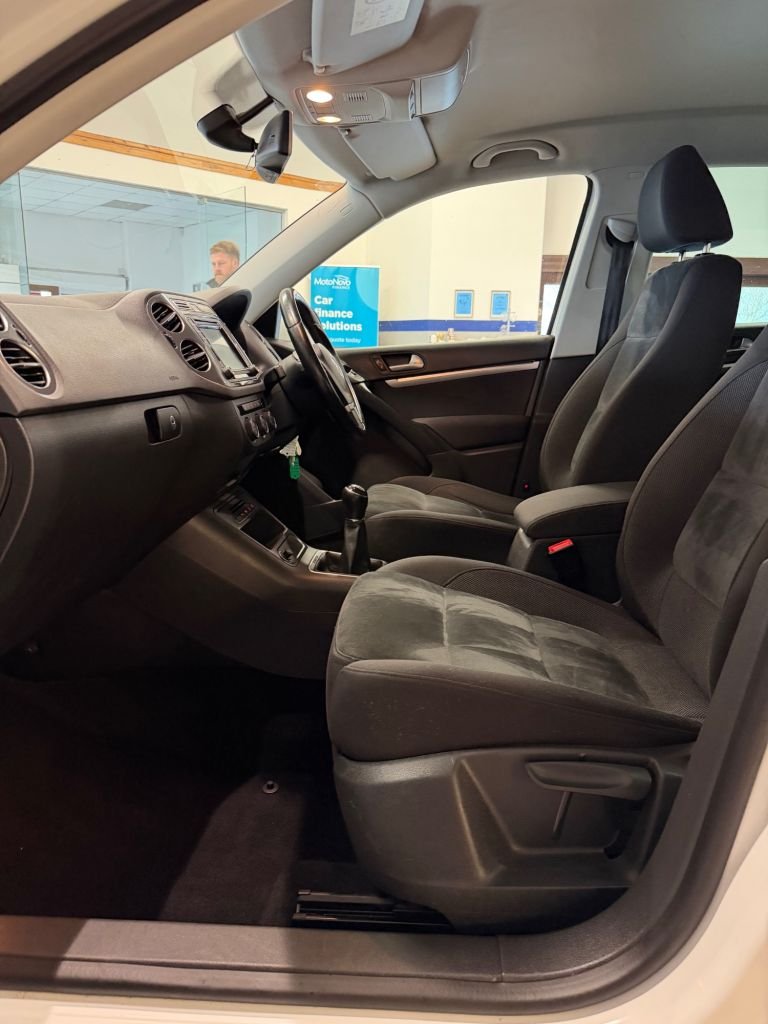 Used Volkswagen Tiguan 2015 for sale - 77463969: Photo 26