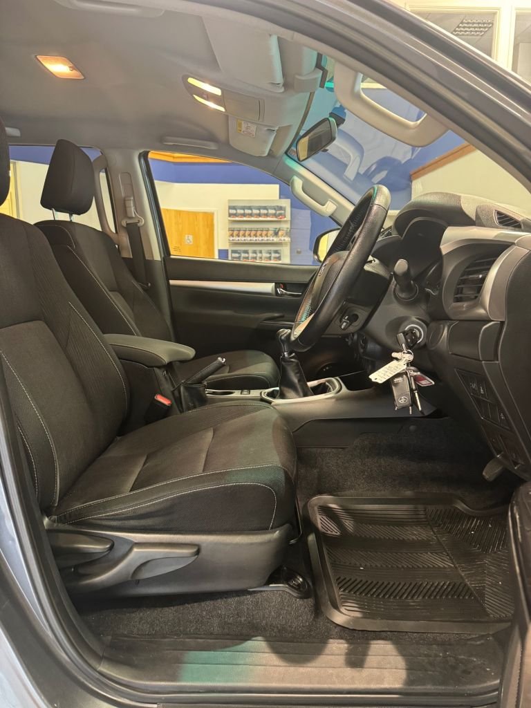 Used Toyota Hilux 2018 for sale - 76386597: Photo 7