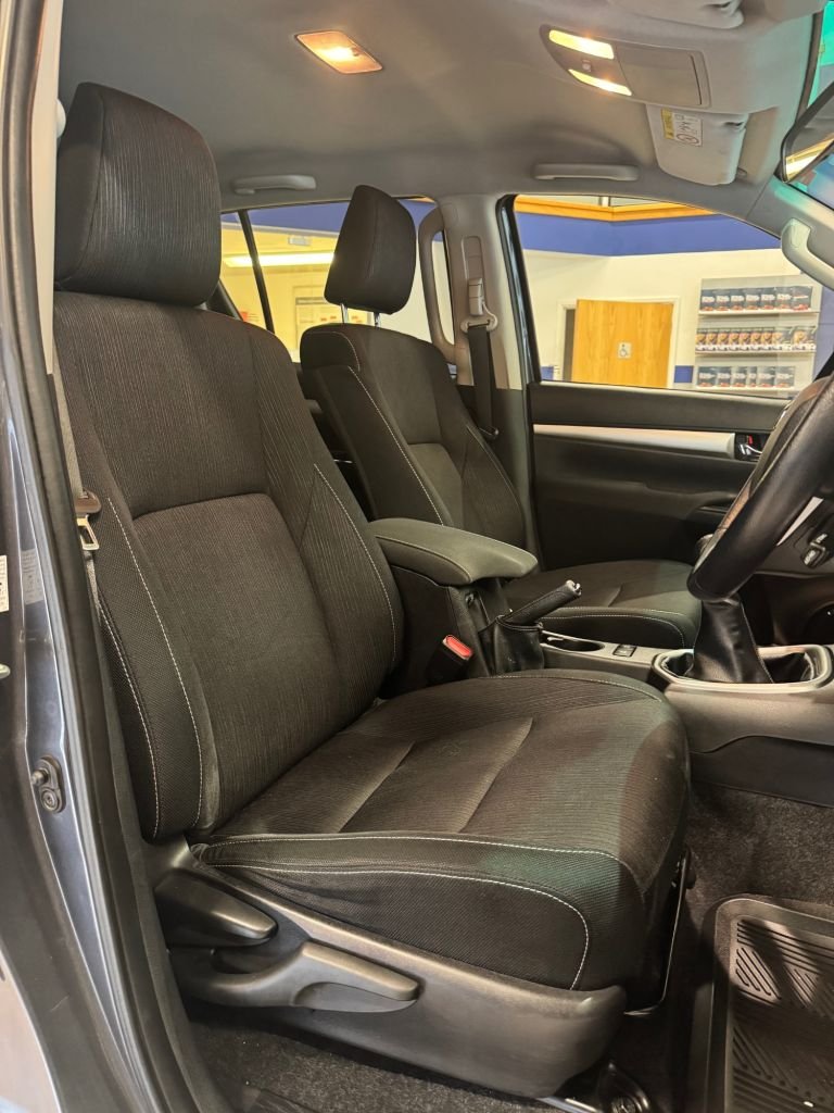 Used Toyota Hilux 2018 for sale - 76386597: Photo 8