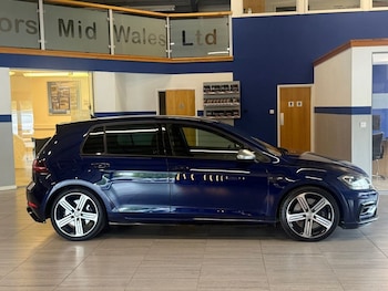 Used Volkswagen Golf 2018 for sale - 78908685: Photo