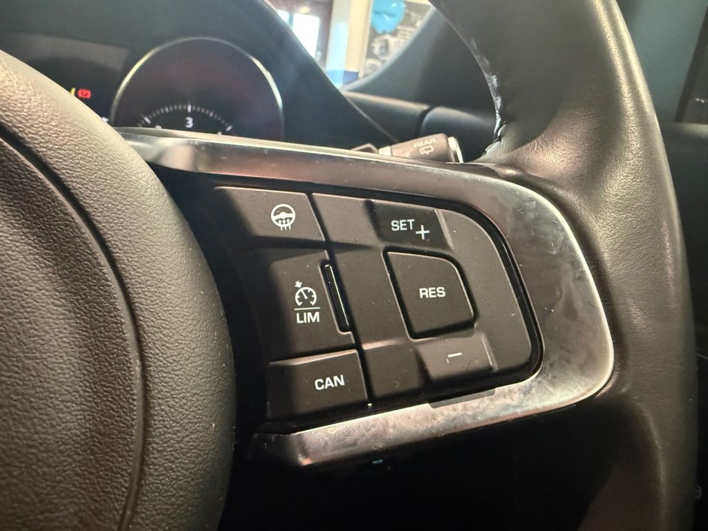 Used Jaguar E-Pace 2019 for sale - 77355686: Photo 18