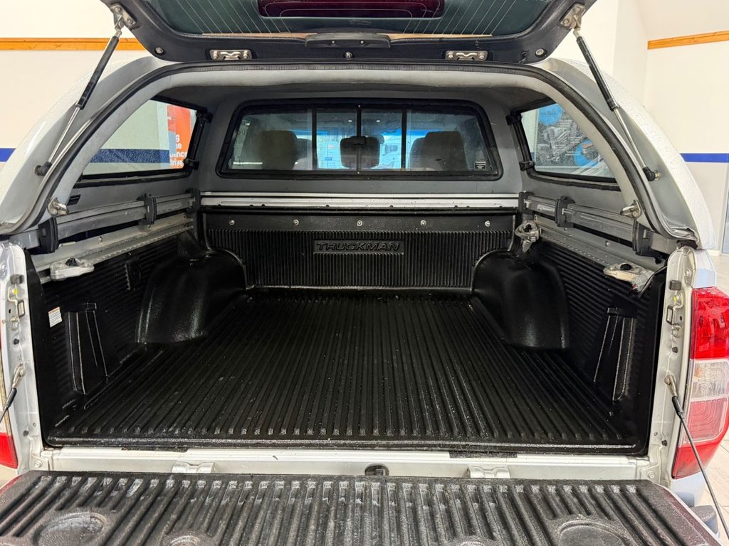 Used Nissan Navara 2017 for sale - 77464100: Photo 20