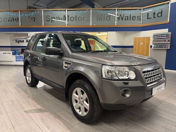Used Land Rover Freelander 2010 for sale - 76962624: Photo