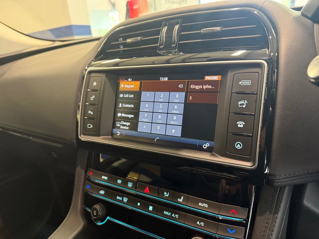 Used Jaguar F-Pace 2017 for sale - 75986322: Photo 18