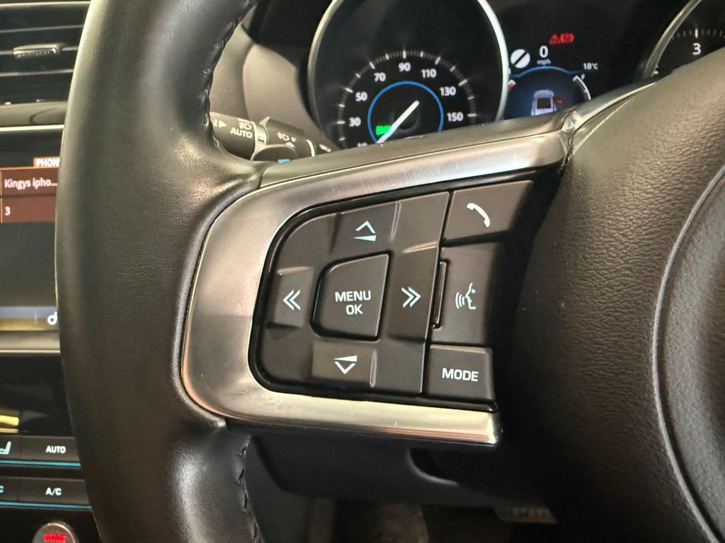 Used Jaguar F-Pace 2017 for sale - 75986322: Photo 20