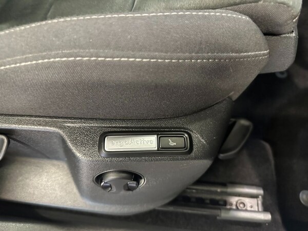 Used Volkswagen Tiguan 2020 for sale - 75099475: Photo 30