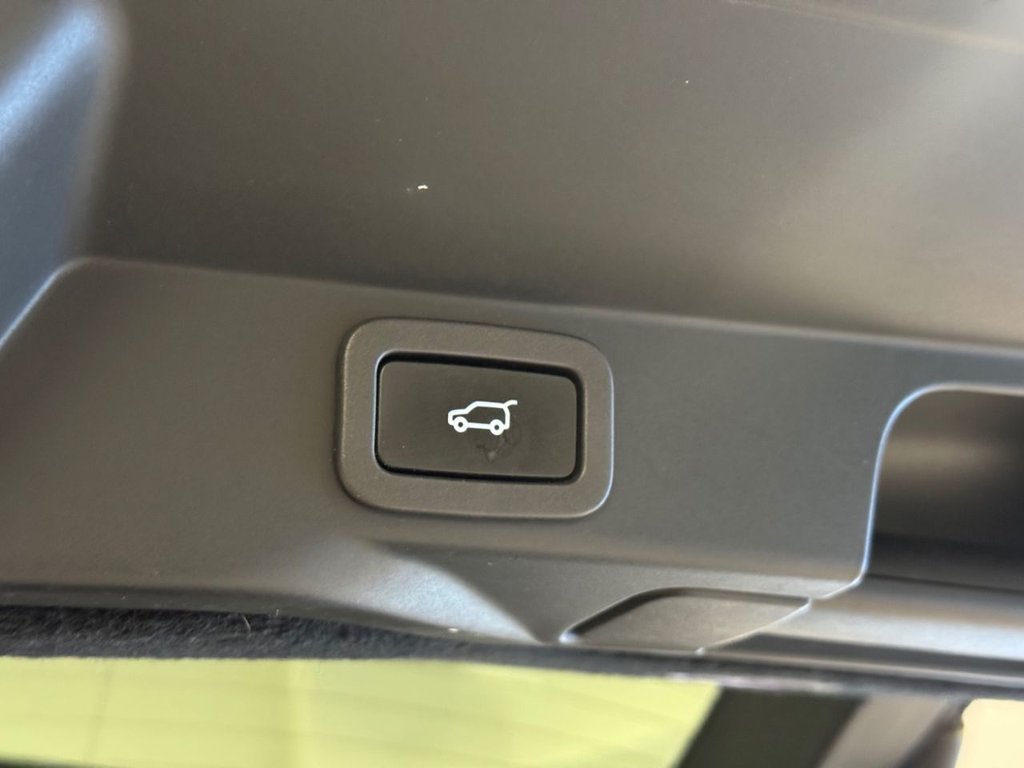 Used Land Rover Range Rover Sport 2018 for sale - 76698312: Photo 24