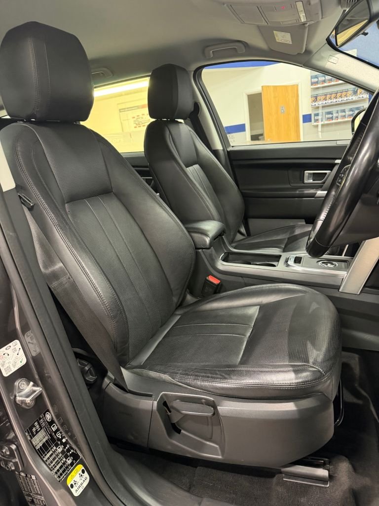 Used Land Rover Discovery Sport 2018 for sale - 77369183: Photo 10