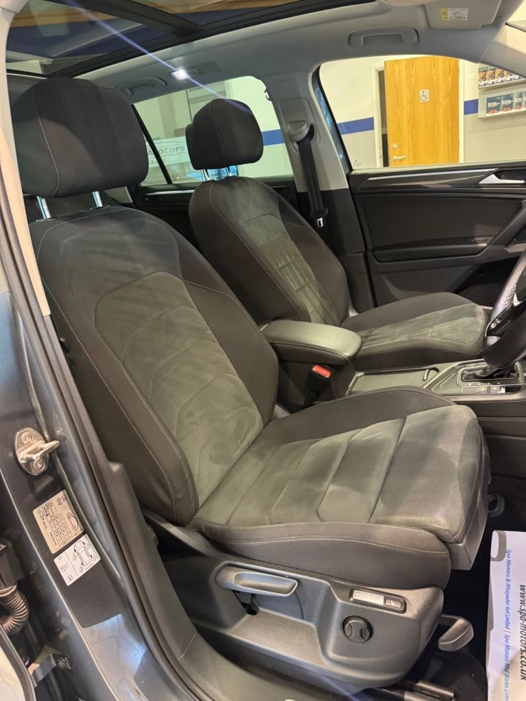 Used Volkswagen Tiguan 2018 for sale - 76569973: Photo 8