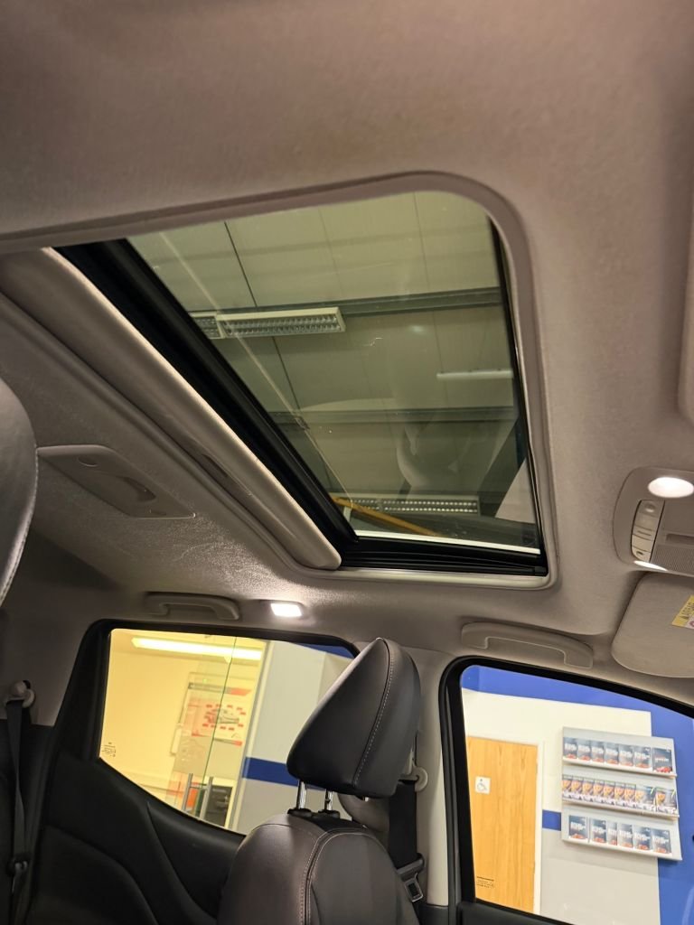 Used Nissan Navara 2017 for sale - 77007106: Photo 10