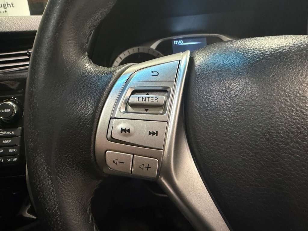 Used Nissan Navara 2017 for sale - 77007106: Photo 13