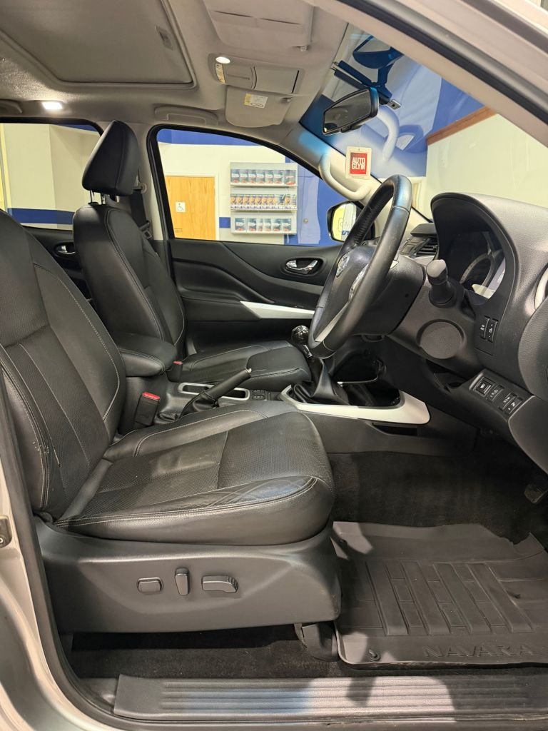 Used Nissan Navara 2017 for sale - 77007106: Photo 9