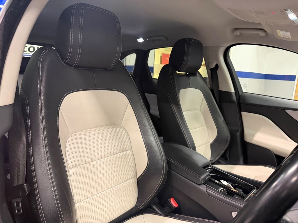 Used Jaguar F-Pace 2018 for sale - 77408431: Photo 11