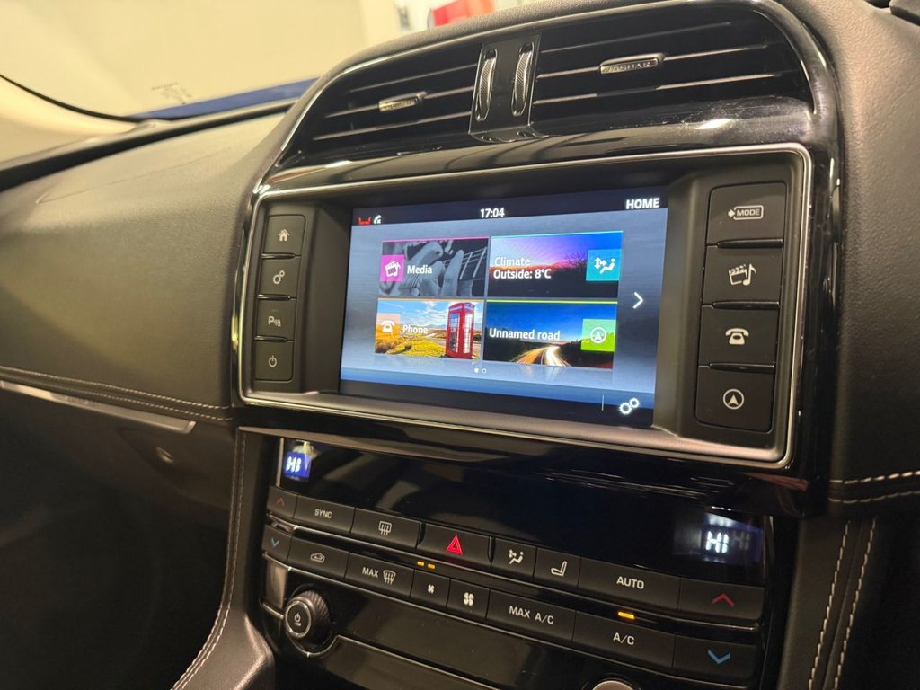 Used Jaguar F-Pace 2018 for sale - 77408431: Photo 15