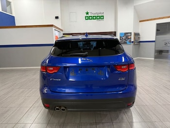 Used Jaguar F-Pace 2018 for sale - 77408431: Photo