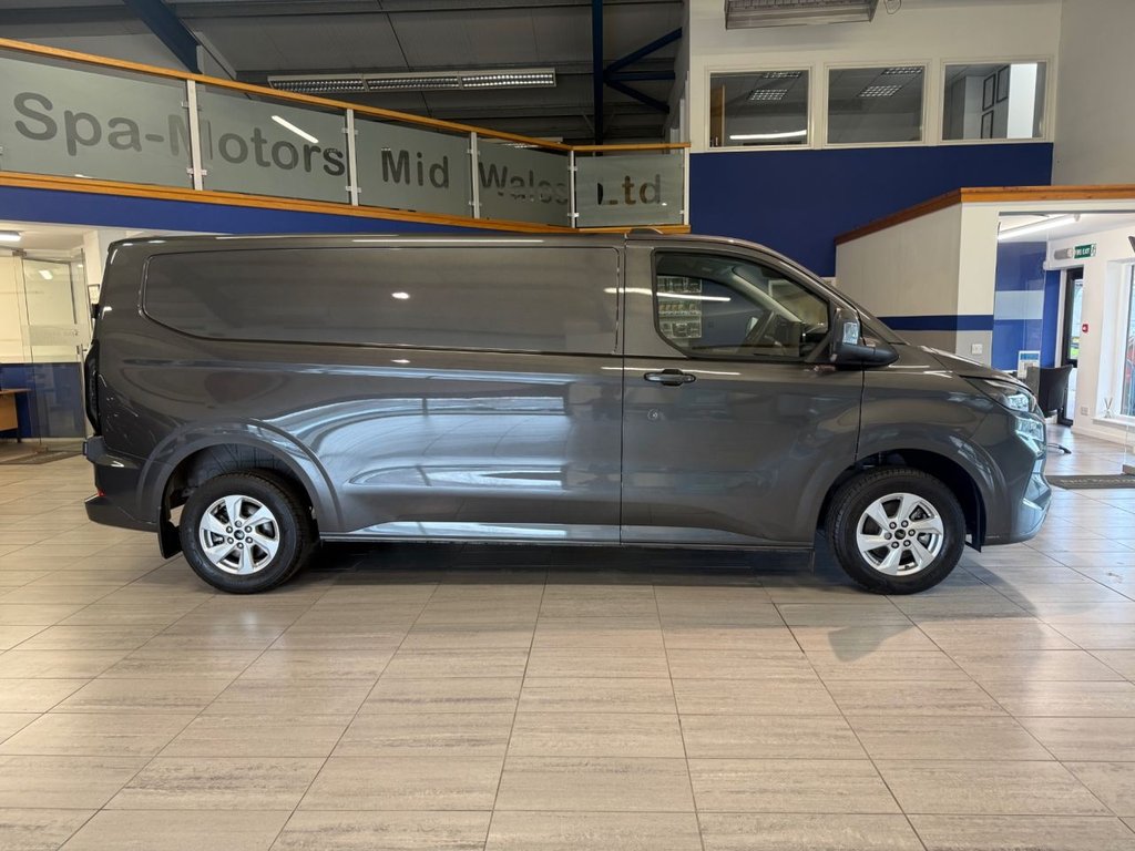 Used Ford Transit Custom 2024 for sale - 77820764: Photo 2