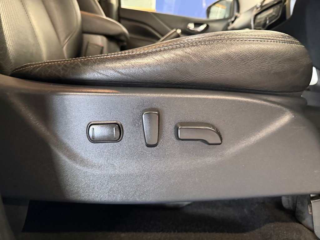 Used Nissan Navara 2021 for sale - 76406302: Photo 12