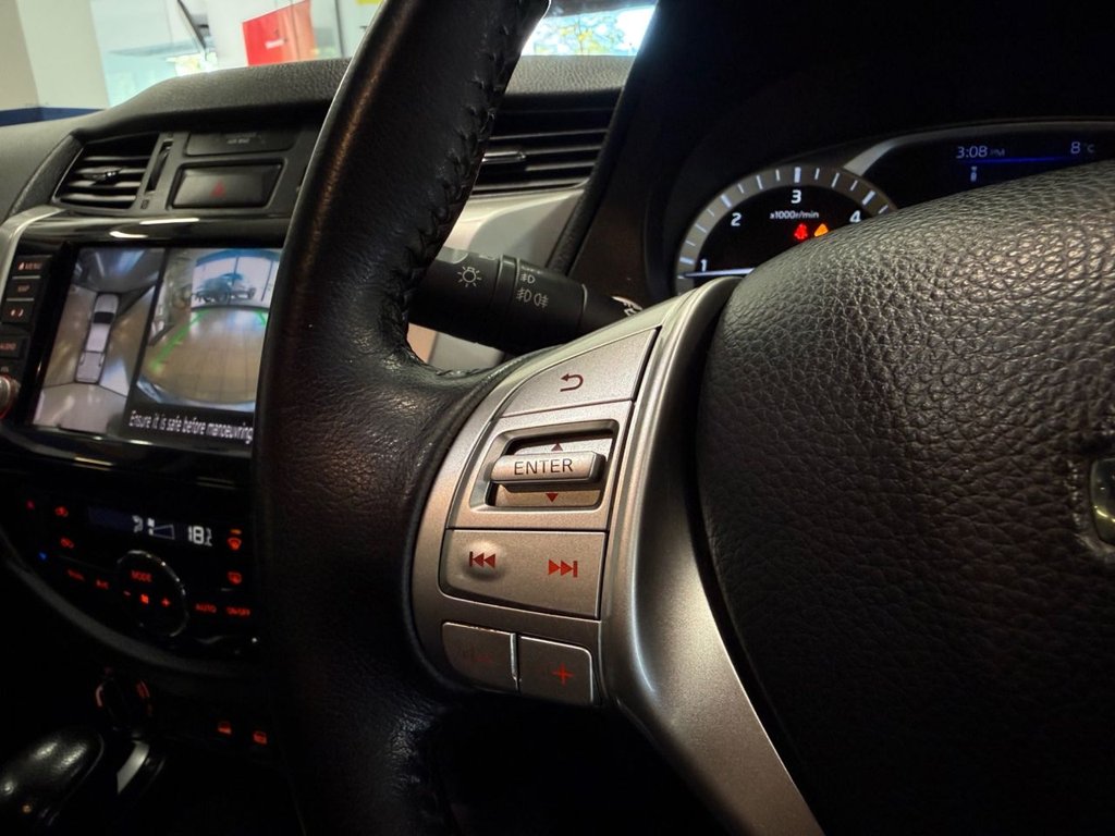 Used Nissan Navara 2021 for sale - 76406302: Photo 18